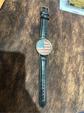 Patriotic Flag Face Black Leather Strap Watch